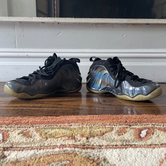 Nike Air Foamposite ONE METALLIC SILVER PEWTER BLACK GREY WHITE MISMATE Size 10 main image 5